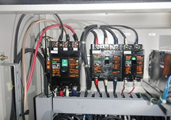 制御盤内部品・交換前