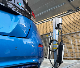 6段階移動できる車止め